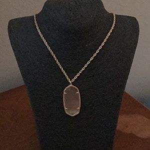 Kendra scott rose gold necklace
